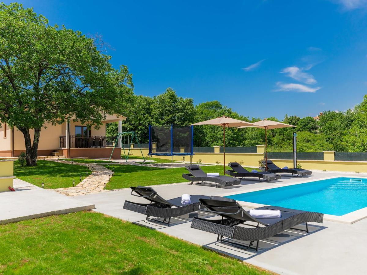 Holiday Home Villa Aniva By Interhome Žminj Exteriör bild